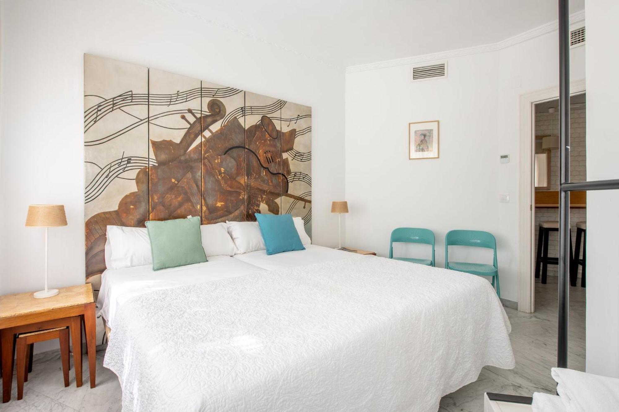 Jardines Del Prado Suite Apartment Севилья Экстерьер фото
